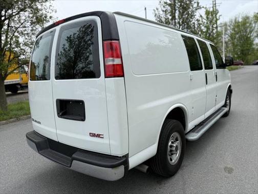 2022 GMC Savana 2500 Work Van