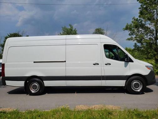 2022 Mercedes-Benz Sprinter 2500 High Roof