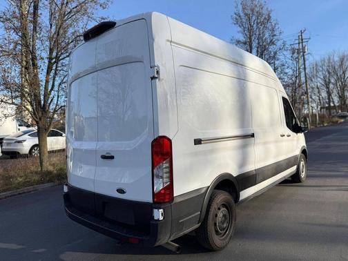 2021 Ford Transit-250 Base