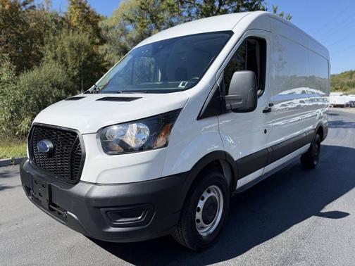 2022 Ford Transit-150 Base