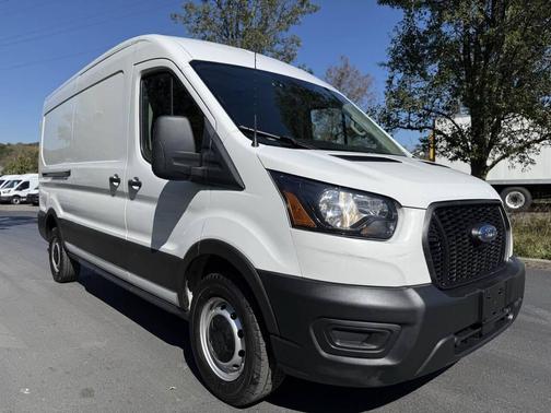 2022 Ford Transit-150 Base