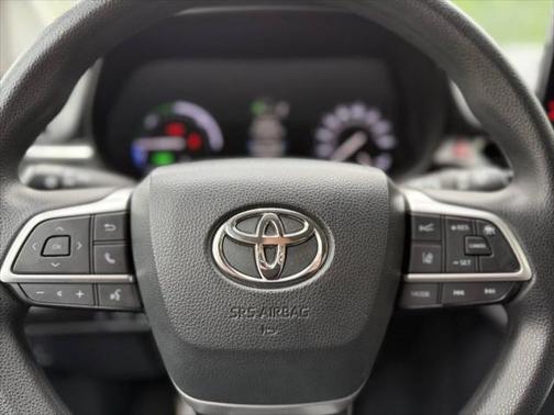 2021 Toyota Sienna LE