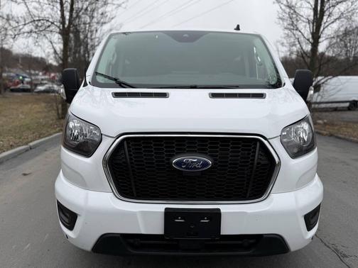 2024 Ford Transit-350 XLT