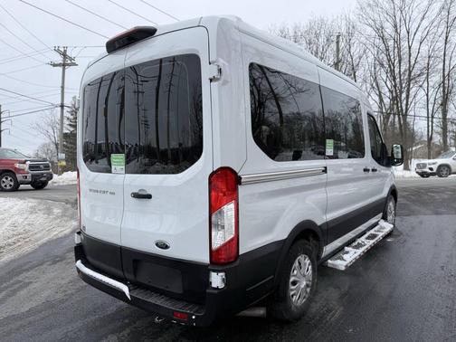 2020 Ford Transit-150 XL