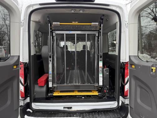 2020 Ford Transit-150 XL