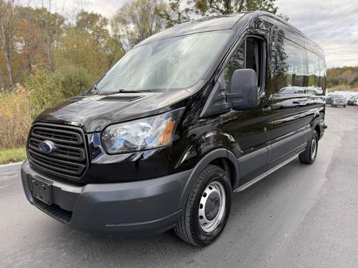 2017 Ford Transit-350 XL