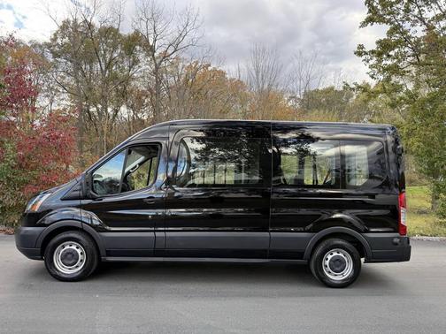 2017 Ford Transit-350 XL