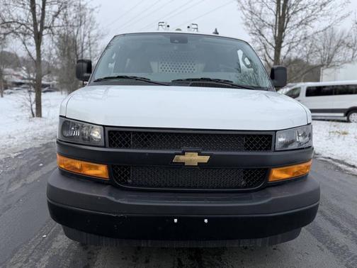 2025 Chevrolet Express 2500 RWD 2500 Extended Wheelbase WT