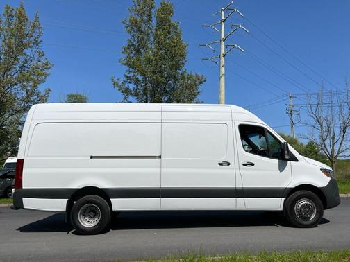 2023 Mercedes-Benz Sprinter 3500XD High Roof