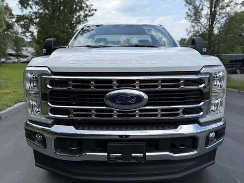 2024 Ford F-350 XLT