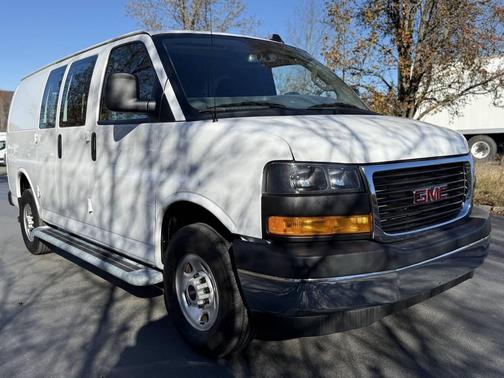 2024 GMC Savana 2500 Work Van