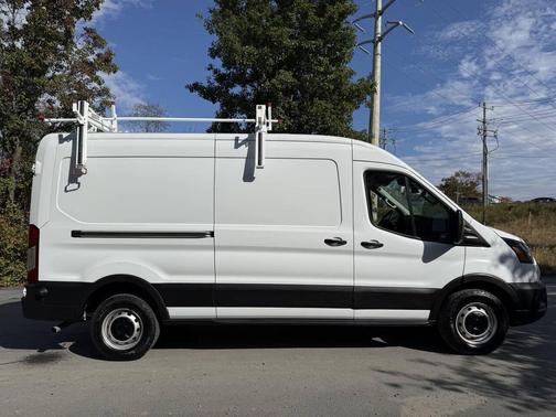 Oxford White 2024 Ford Transit-250 Base