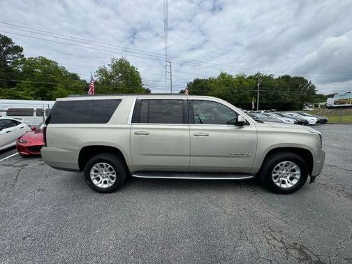 2017 GMC Yukon XL SLT