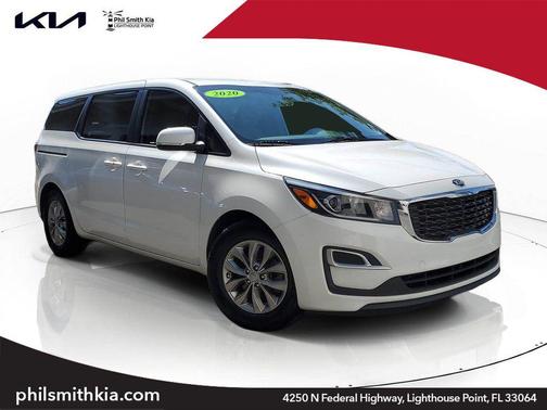 Snow White Pearl 2020 Kia Sedona LX