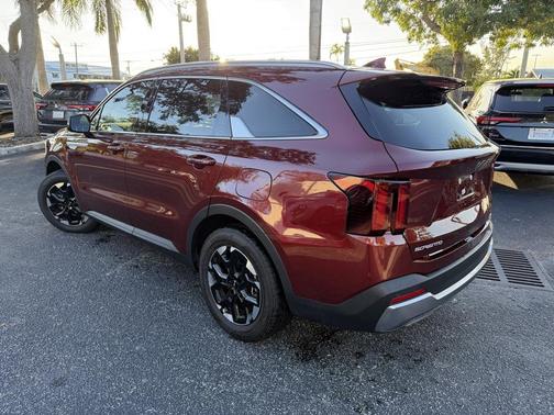 2024 Kia Sorento S