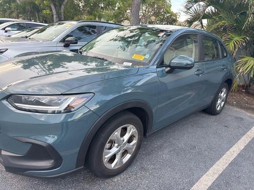 2024 Honda HR-V LX