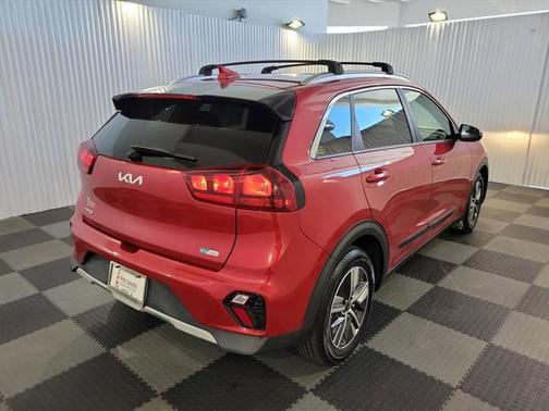 2022 Kia Niro LXS