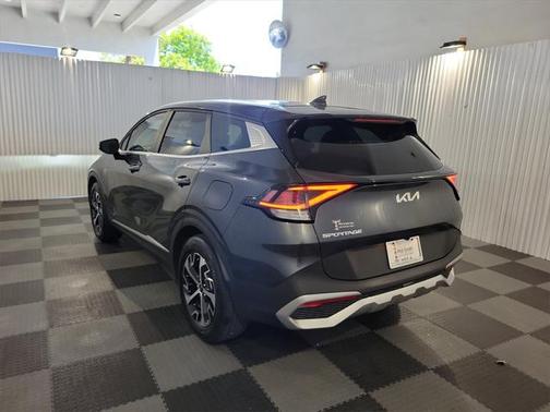 2024 Kia Sportage EX