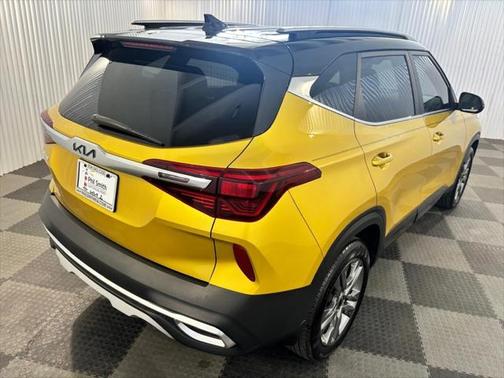 2023 Kia Seltos S