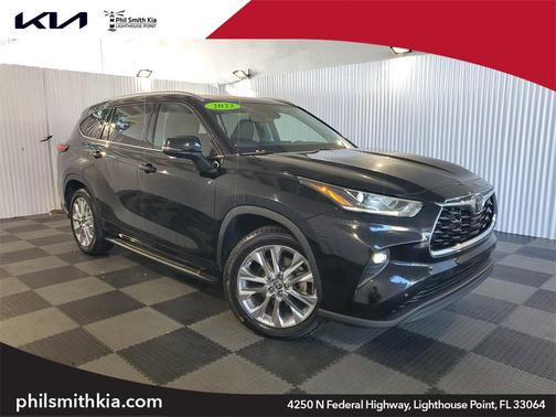 2022 Toyota Highlander Limited