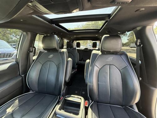 2024 Chrysler Pacifica Limited