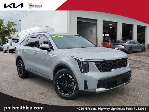 Wolf Gray 2025 Kia Sorento S