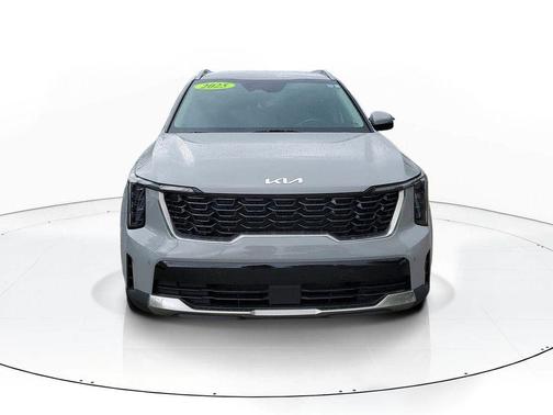 Wolf Gray 2025 Kia Sorento S