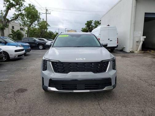 Wolf Gray 2025 Kia Sorento S