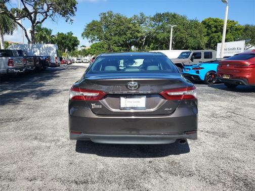 2018 Toyota Camry XLE