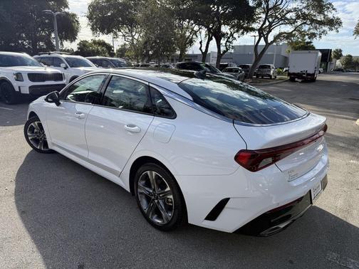 2023 Kia K5 EX