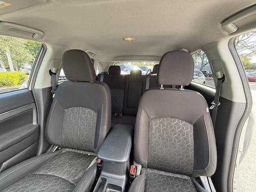 2021 Mitsubishi Outlander Sport SE