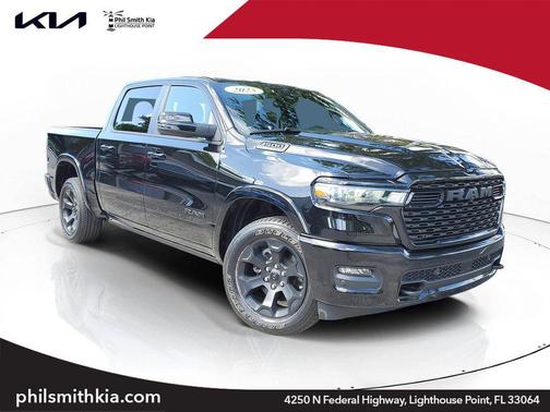 Diamond Black Crystal Pearlcoat 2025 RAM 1500 Big Horn/Lone Star