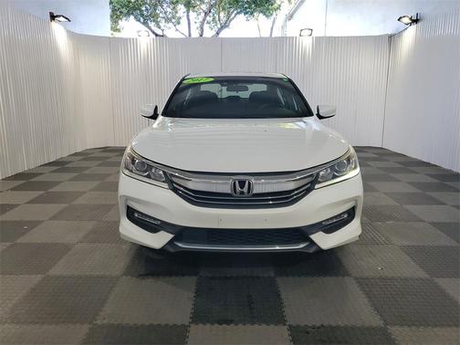 2017 Honda Accord Sport SE