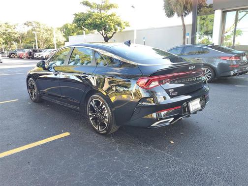 2023 Kia K5 GT-Line
