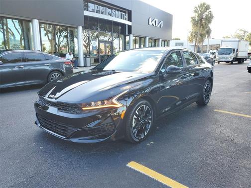 2023 Kia K5 GT-Line