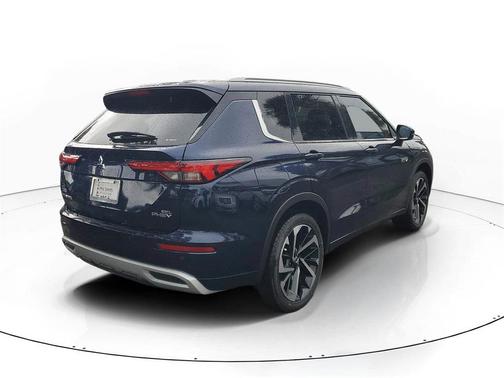 2025 Mitsubishi Outlander PHEV SEL