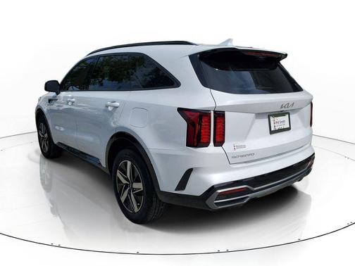 Glacial White Pearl 2023 Kia Sorento S