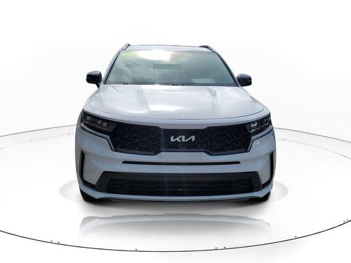 Glacial White Pearl 2023 Kia Sorento S