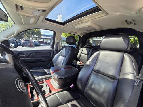 2008 Cadillac Escalade EXT Base