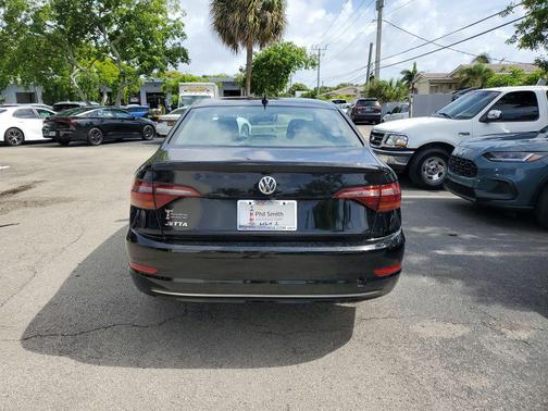 Black Uni 2019 Volkswagen Jetta 1.4T S