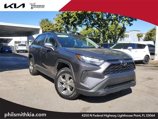 2024 Toyota RAV4 XLE