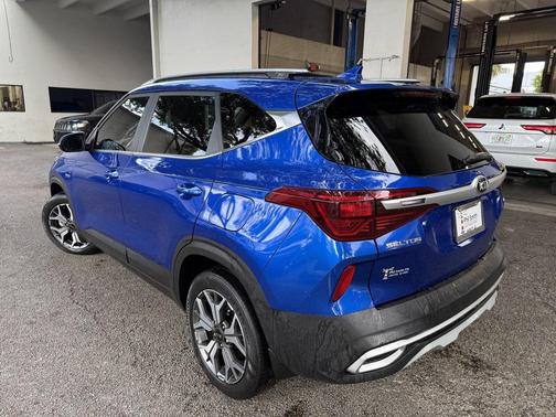 2021 Kia Seltos EX