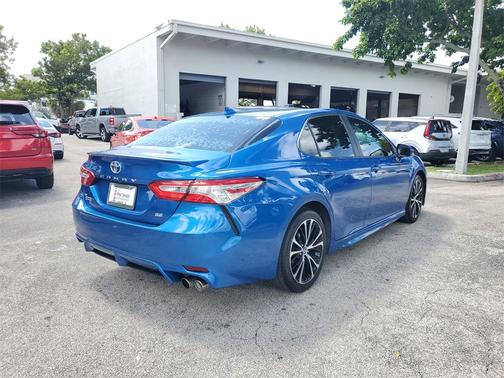 2020 Toyota Camry LE