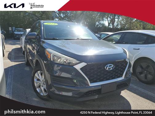 2019 Hyundai TUCSON SE