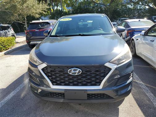 2019 Hyundai TUCSON SE