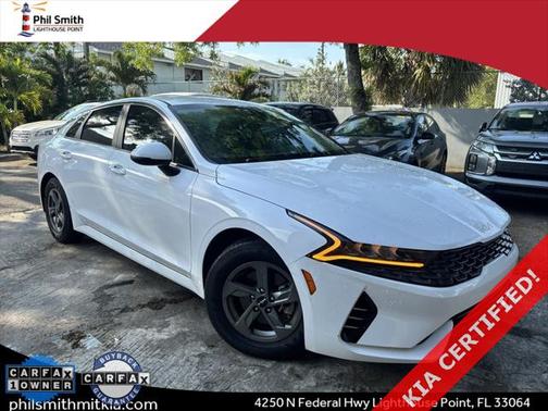 2022 Kia K5 LXS
