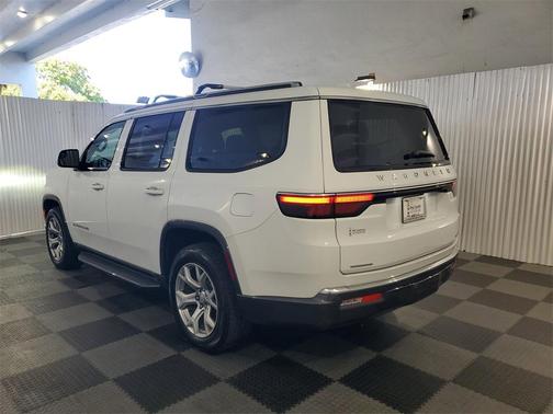 2022 Jeep Wagoneer Series II 4x4