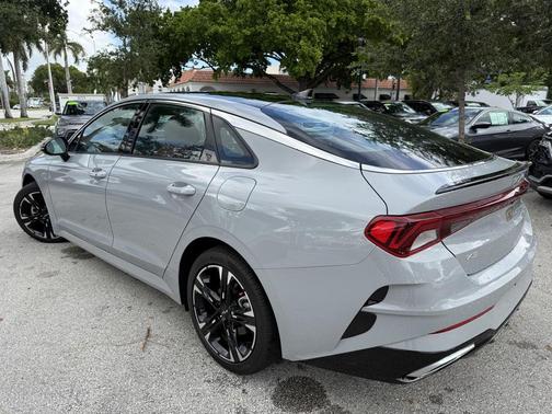 2024 Kia K5 GT-Line
