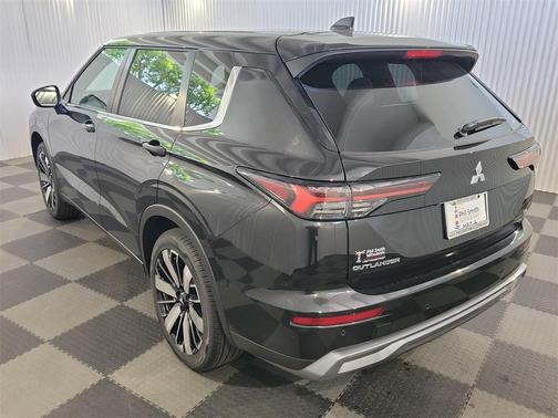 2025 Mitsubishi Outlander SE 2.5 S-AWC