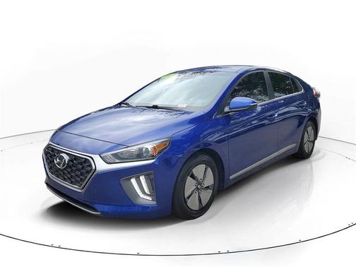 2021 Hyundai IONIQ Hybrid SE